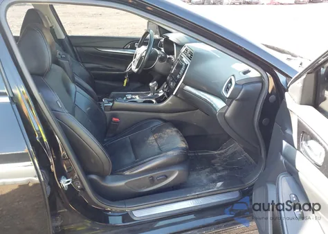 2022 Nissan Maxima Sv Xtronic Cvt z USA, uszkodzony, nr VIN 1N4AA6CV6NC502566